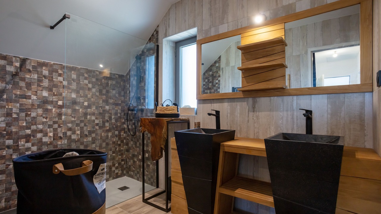 Photo of Bathroom in Saint-Chely-d'Aubrac