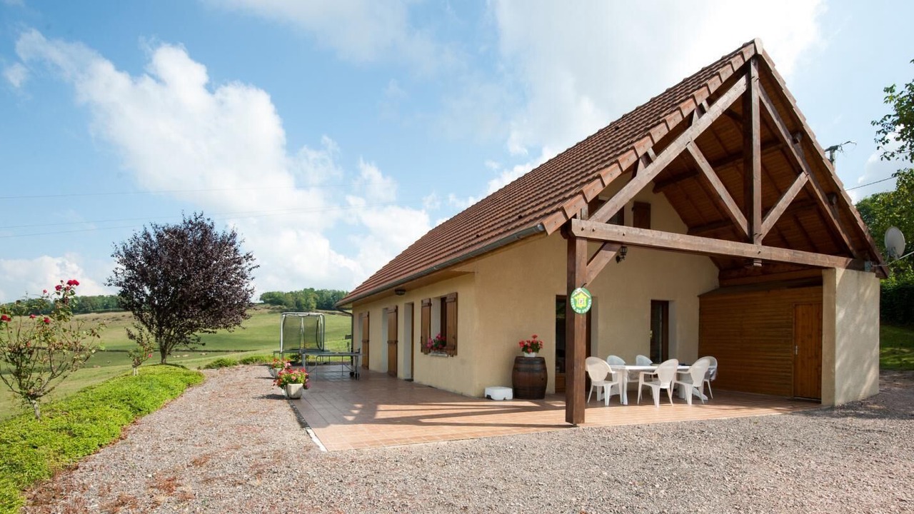 Photo of Outdoor in Curgy