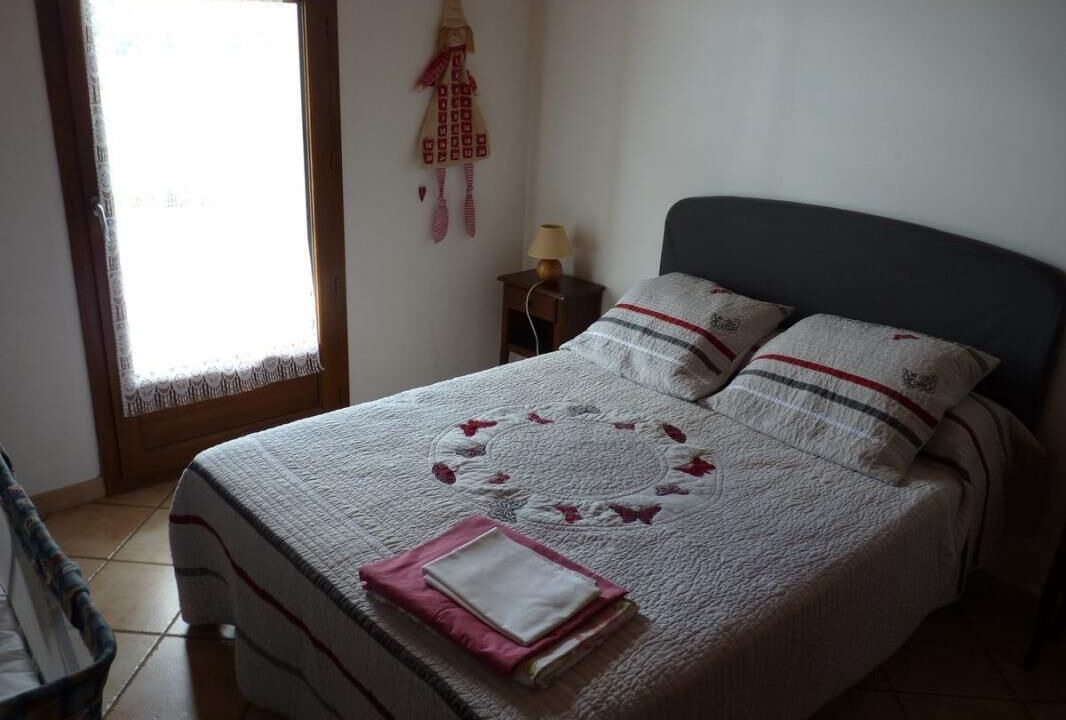Photo of Bedroom in Curgy