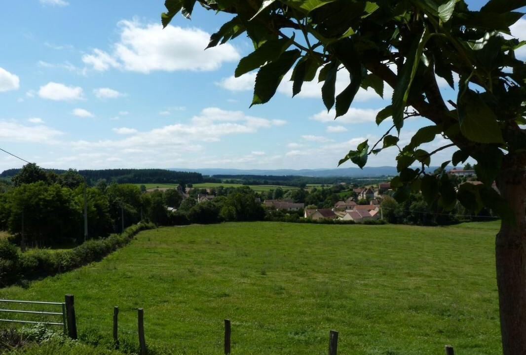Photo of Outdoor in Curgy