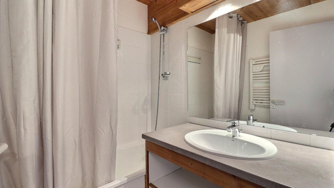 Photo of Bathroom in La Perriere