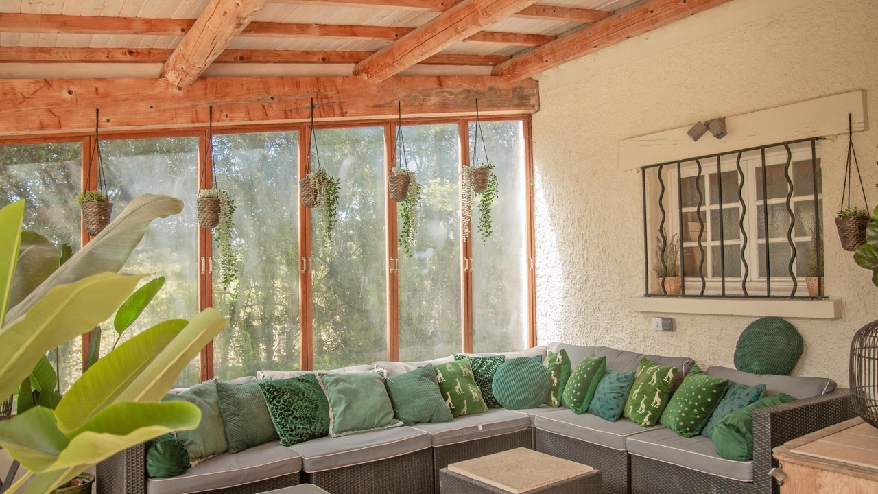 Photo of Patio Balcony in Saint-Pierre-de-Vassols