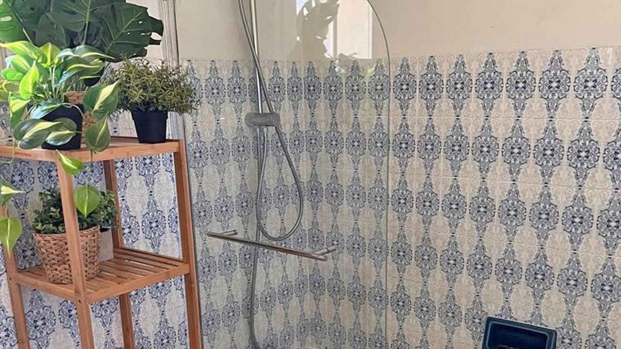 Photo of Bathroom in Saint-Pierre-de-Vassols