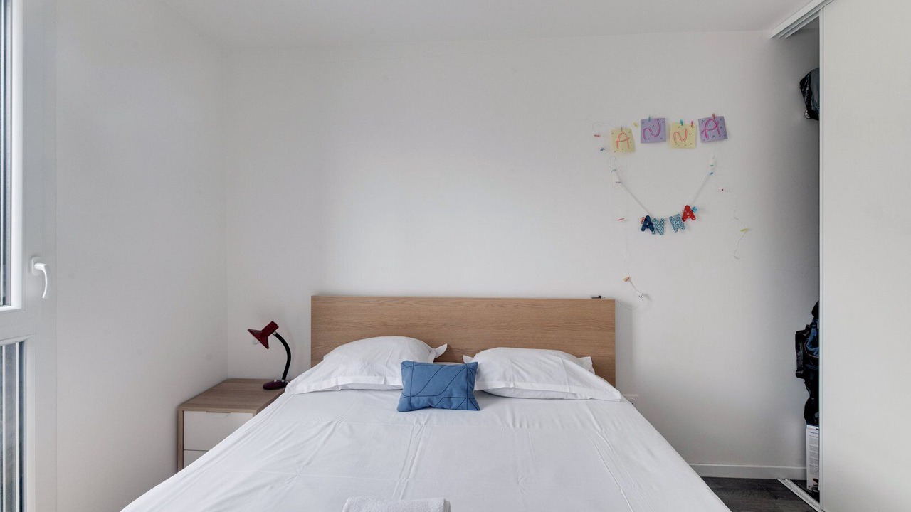 Photo of Bedroom in Arcueil