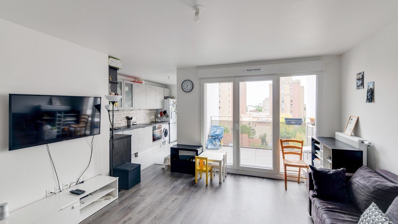 Photo of Livingroom in Arcueil