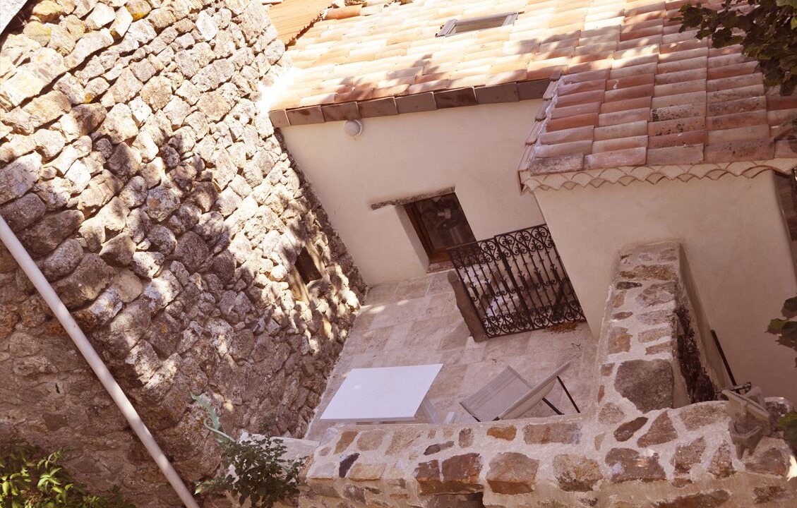 Photo of Outdoor in Creysseilles