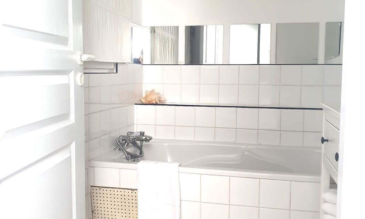 Photo of Bathroom in Saouzelong - Rangueil