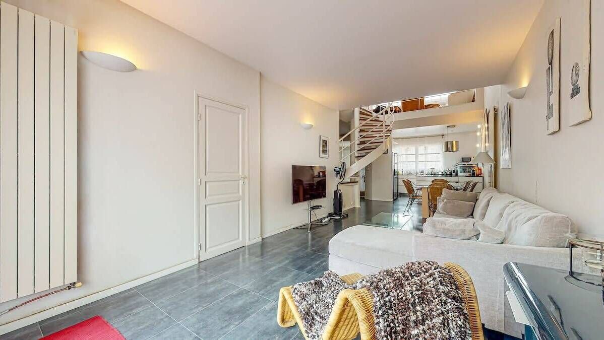 Photo of Livingroom in Saouzelong - Rangueil