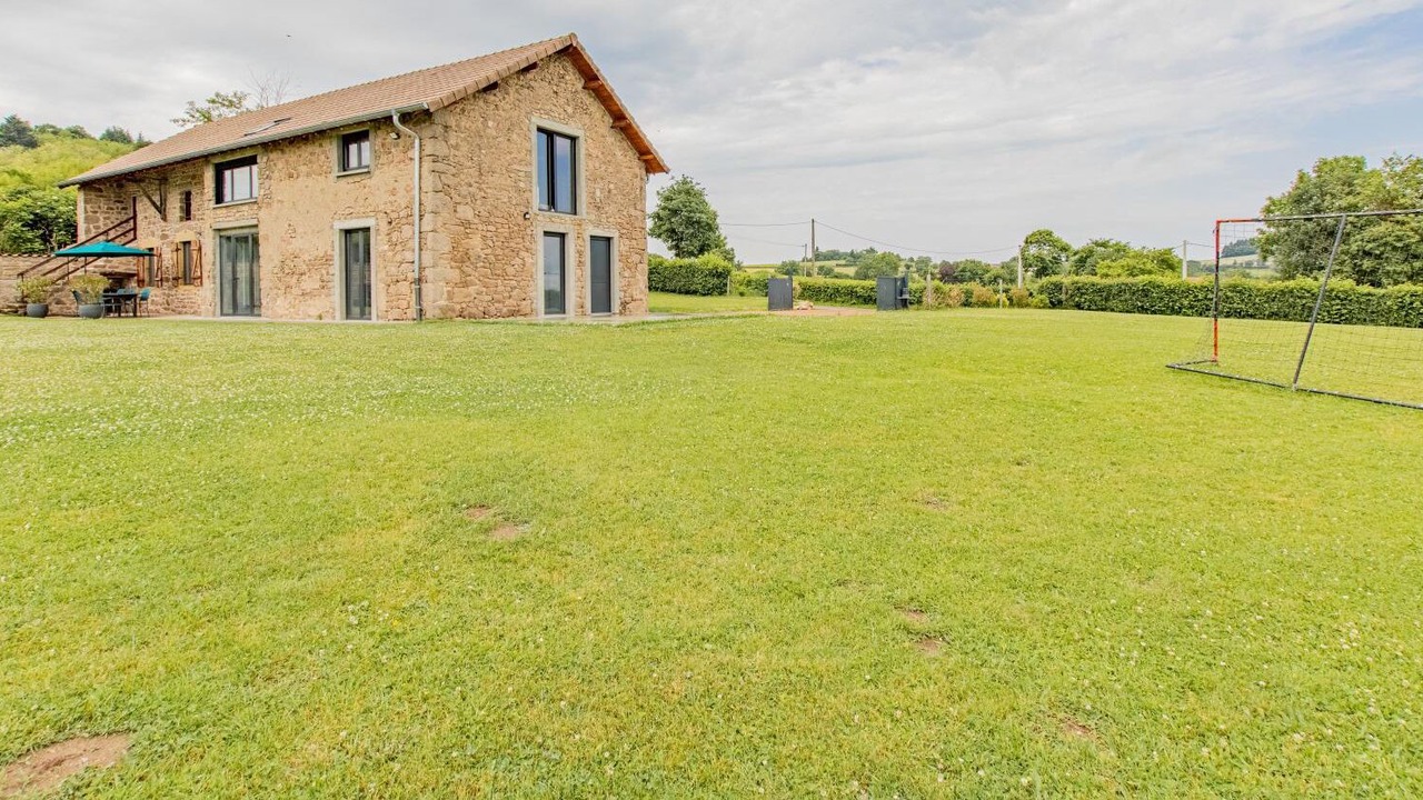 Photo of Outdoor in Dompierre-les-Ormes