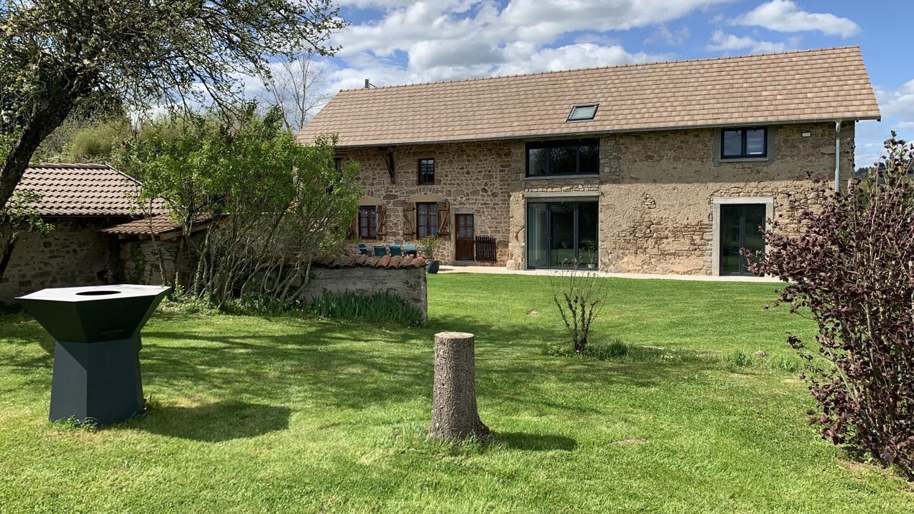 Photo of Outdoor in Dompierre-les-Ormes