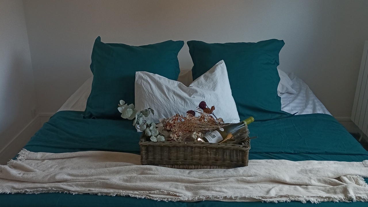 Photo of Bedroom in Villeneuve-le-Roi