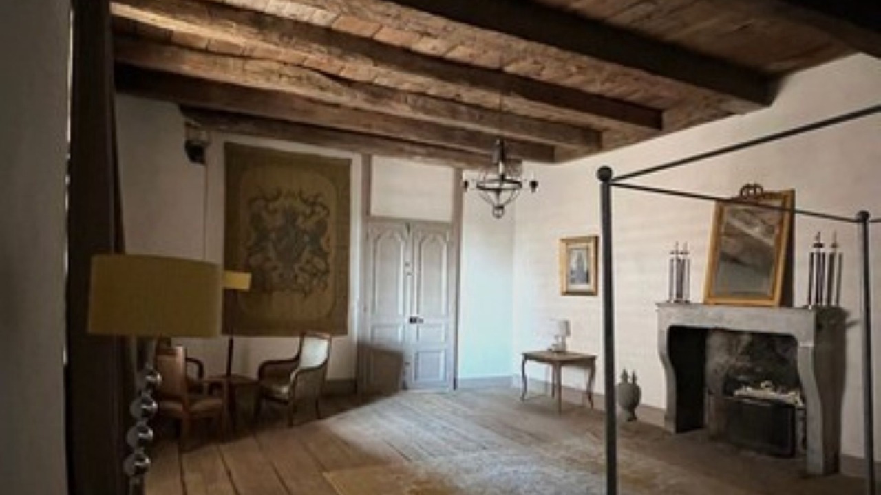 Photo of Bedroom in Pesmes