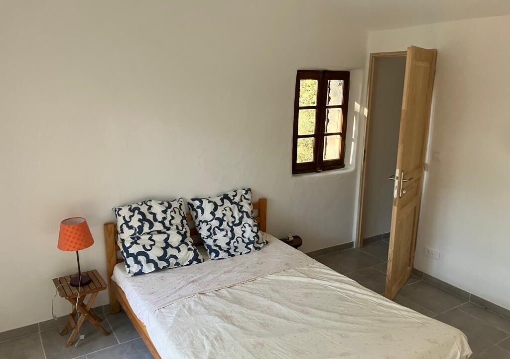 Photo of Bedroom in Roaix
