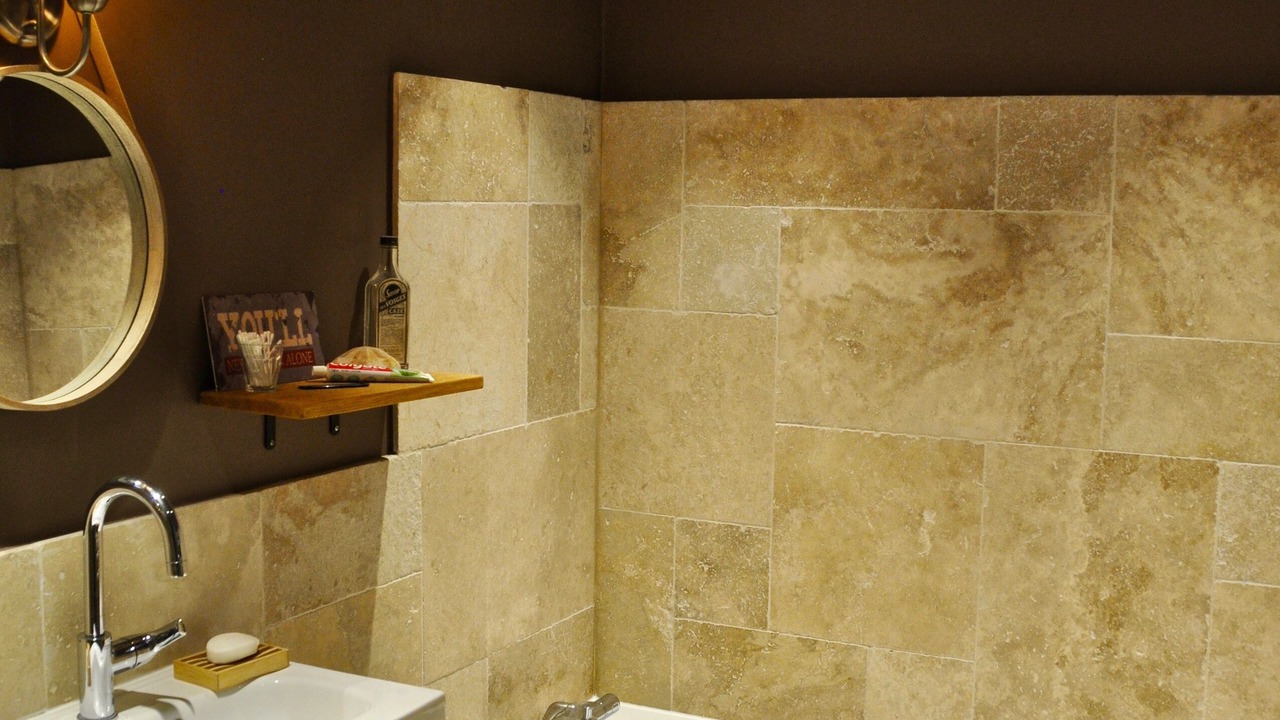Photo of Bathroom in Noyers-sur-Serein