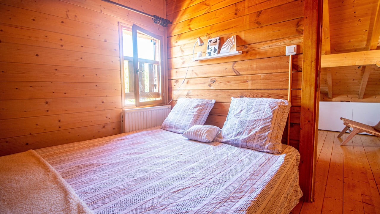 Photo of Bedroom in Saint-Laurent-en-Grandvaux
