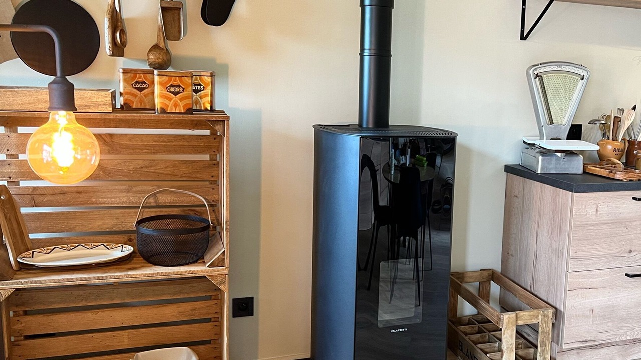 Photo of Kitchen in Saint-Boil