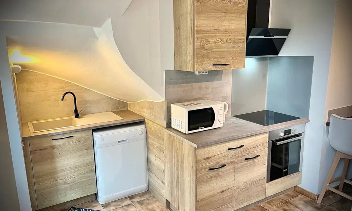 Photo of Kitchen in Scey-sur-Saone-et-Saint-Albin