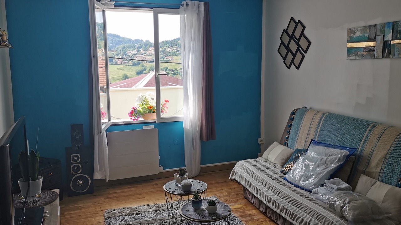 Photo of Livingroom in Cours la Ville
