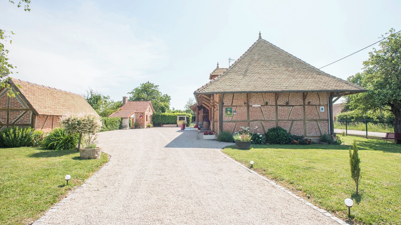 Photo of Outdoor in Saint-Martin-en-Bresse