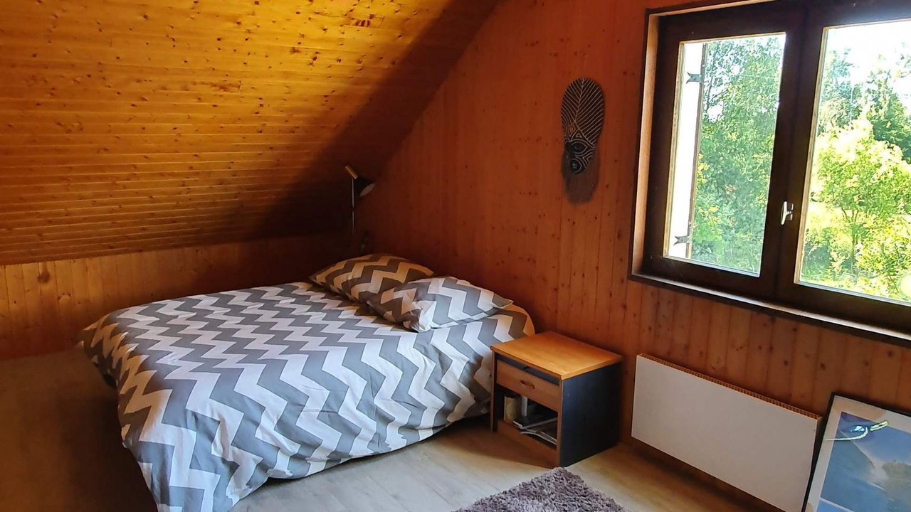 Photo of Bedroom in Serley