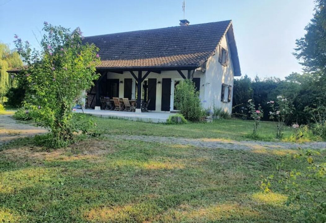 Photo of Outdoor in Serley