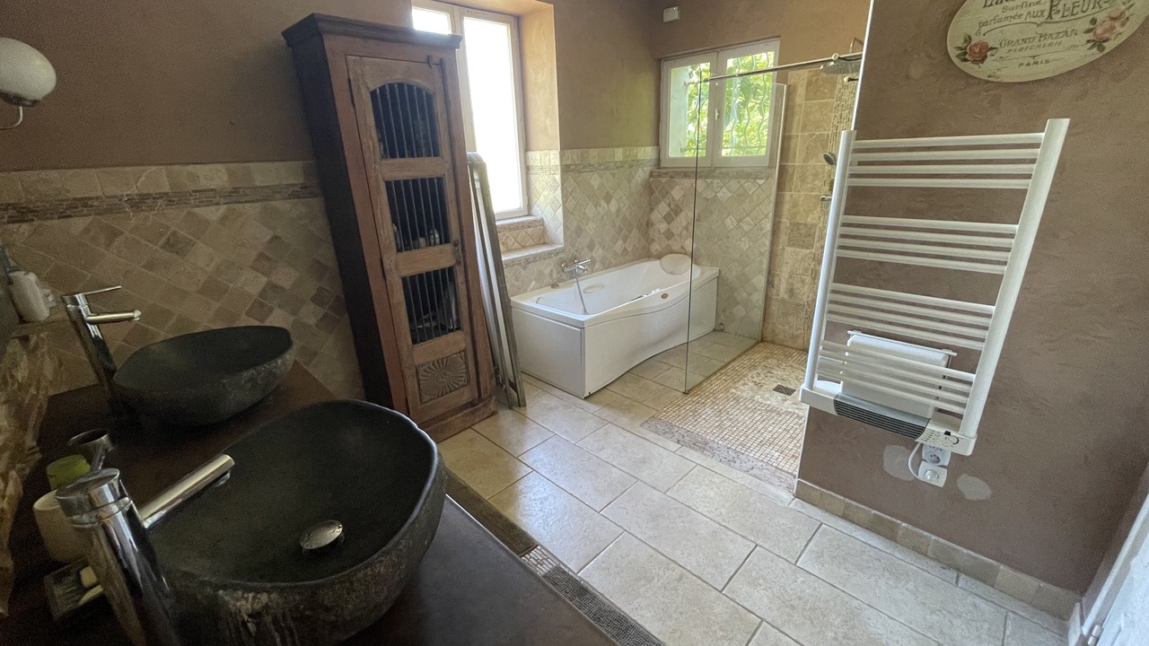 Photo of Bathroom in Montelimar