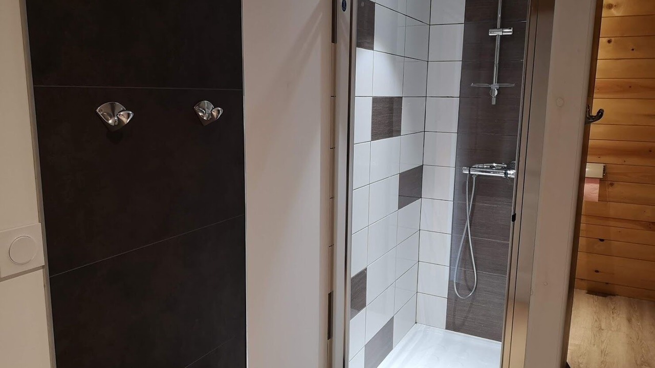 Photo of Bathroom in Saint-Jacques-des-Blats