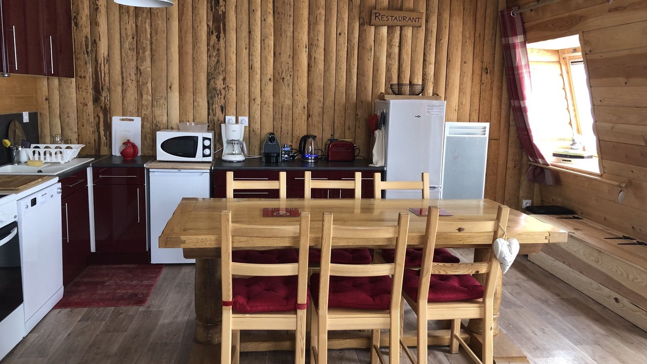 Photo of Kitchen in Saint-Jacques-des-Blats