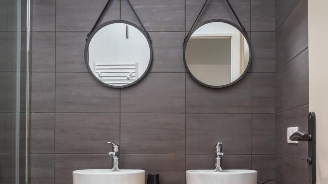 Photo of Bathroom in Saint-Laurent-de-Muret