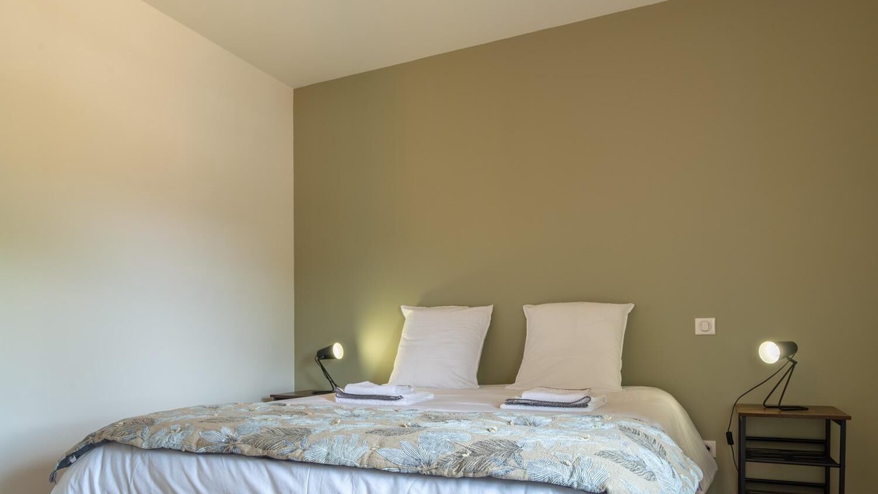 Photo of Bedroom in Saint-Laurent-de-Muret