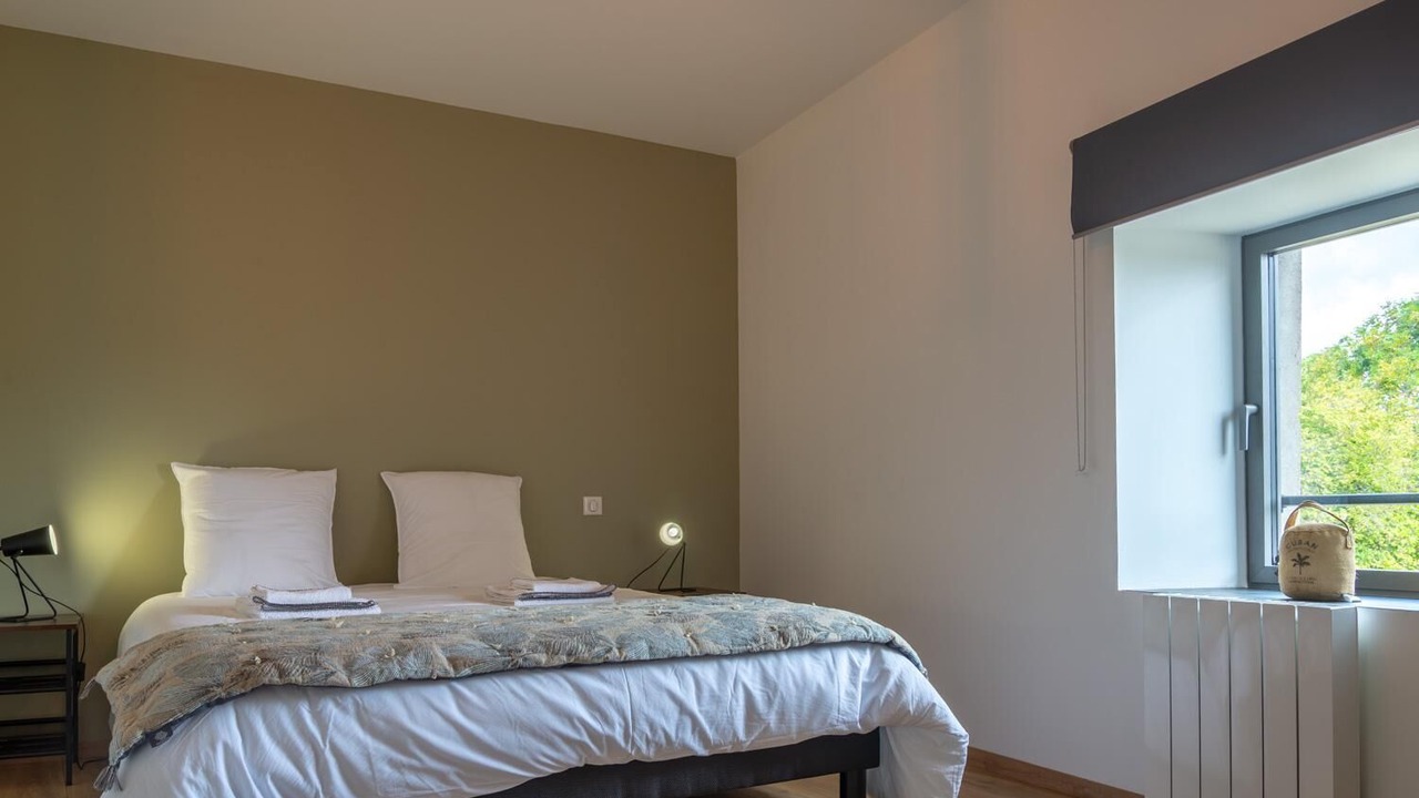 Photo of Bedroom in Saint-Laurent-de-Muret