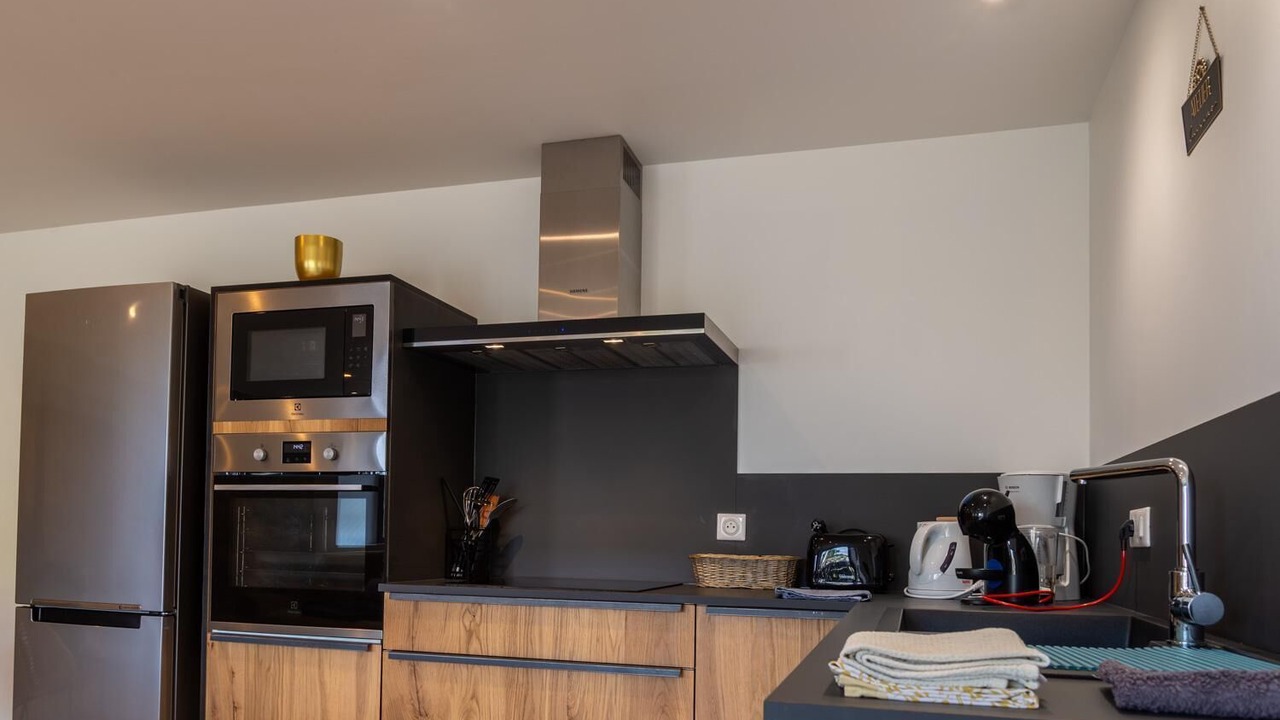 Photo of Kitchen in Saint-Laurent-de-Muret