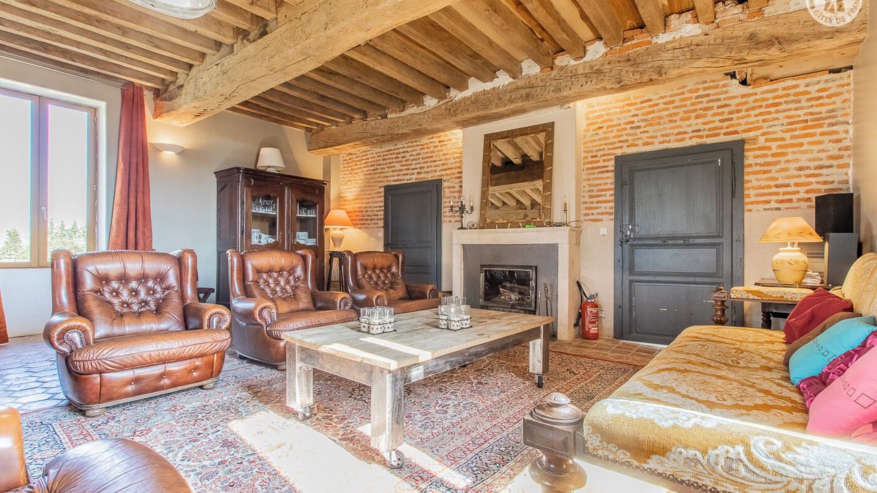 Photo of Livingroom in Pourlans