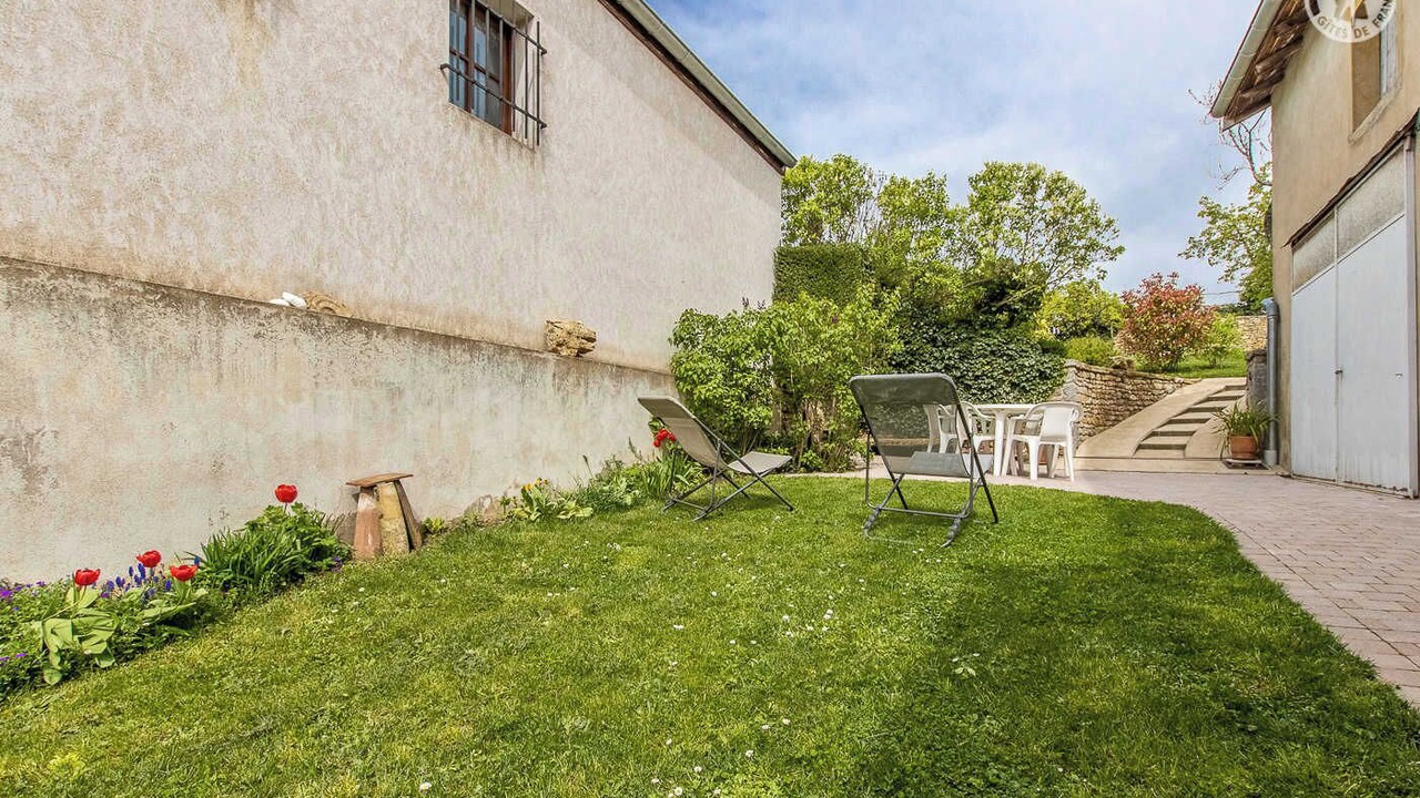 Photo of Patio Balcony in Sologny