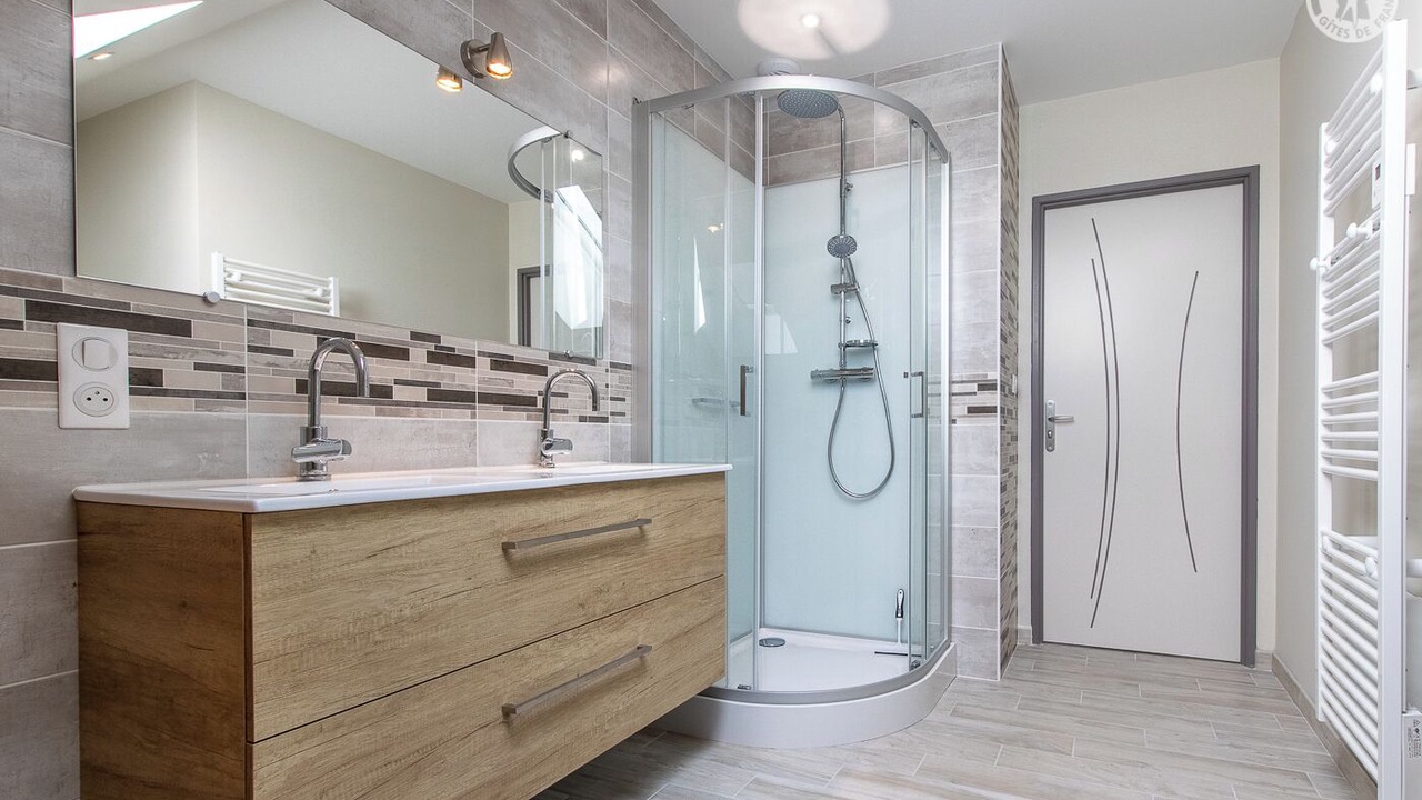 Photo of Bathroom in Serley