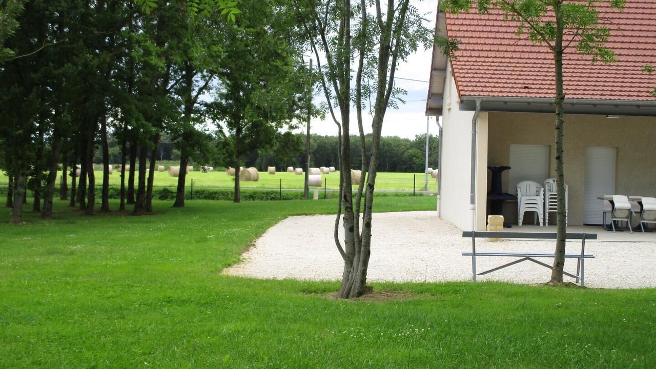 Photo of Outdoor in Serley