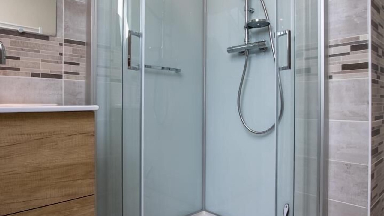 Photo of Bathroom in Serley