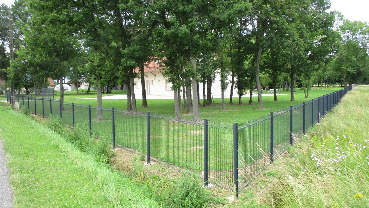 Photo of Outdoor in Serley
