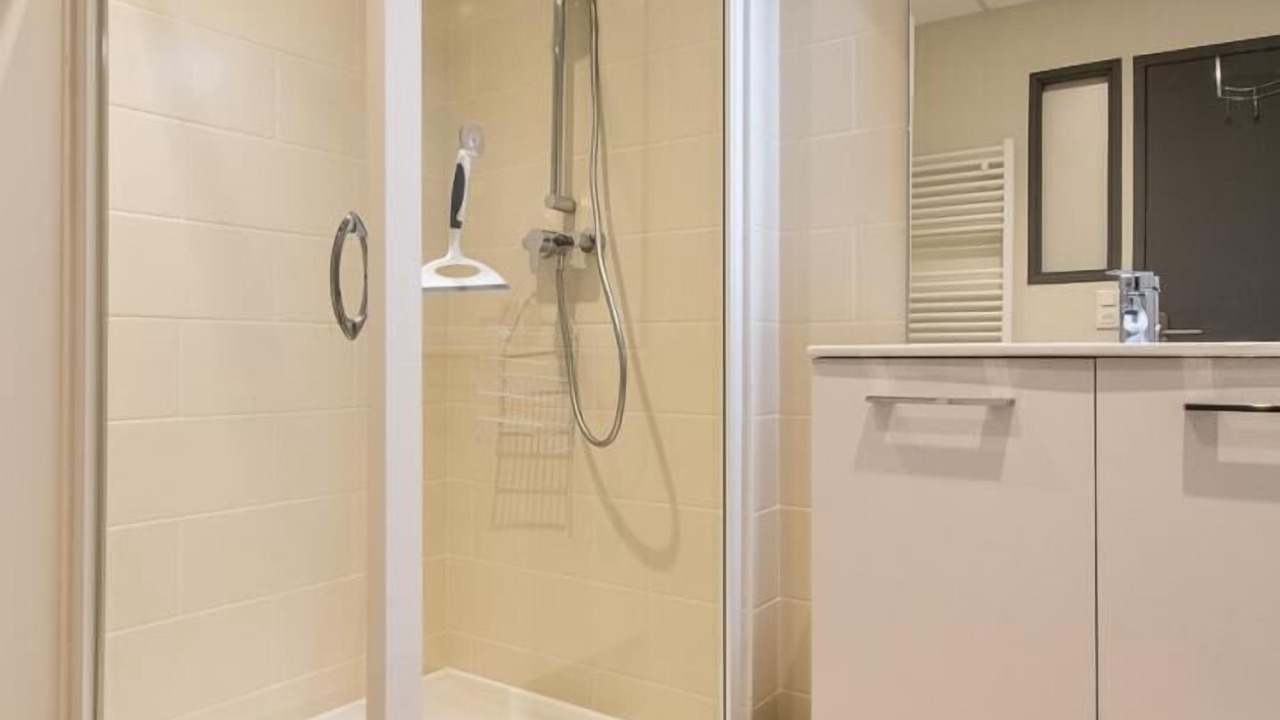 Photo of Bathroom in Saint-Didier-en-Bresse