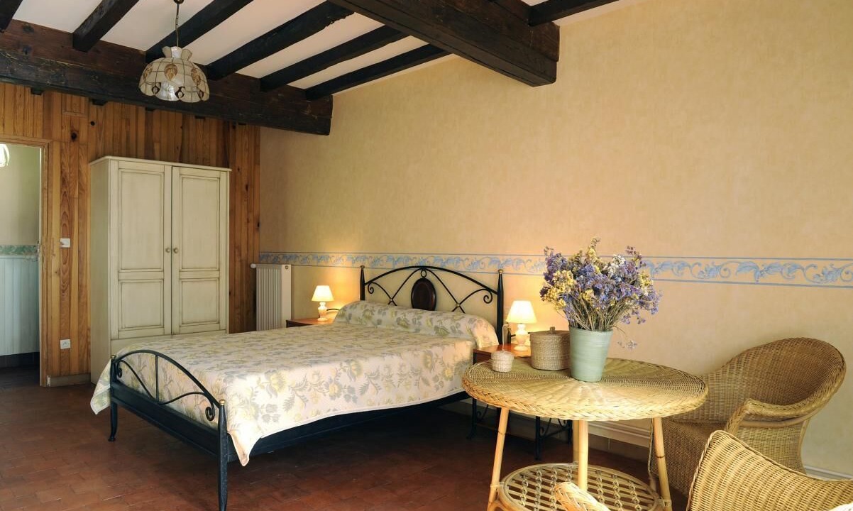 Photo of Bedroom in Lacrost