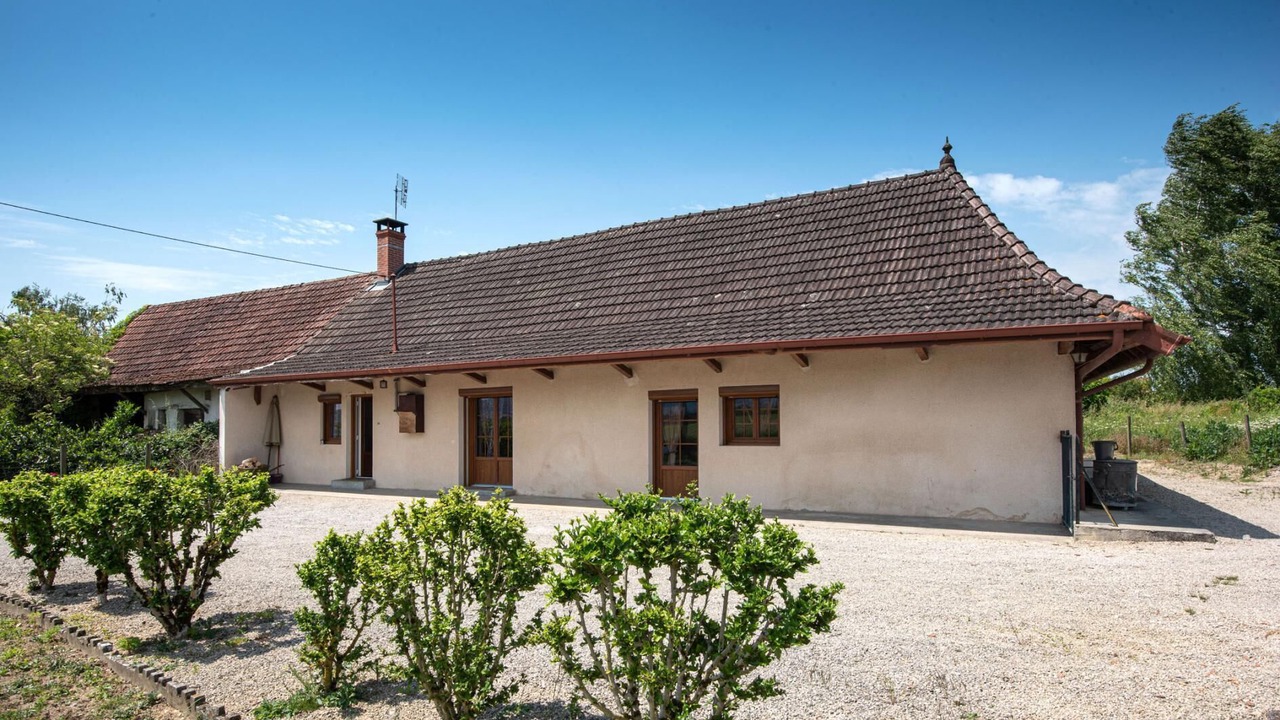 Photo of Outdoor in Flacey-en-Bresse