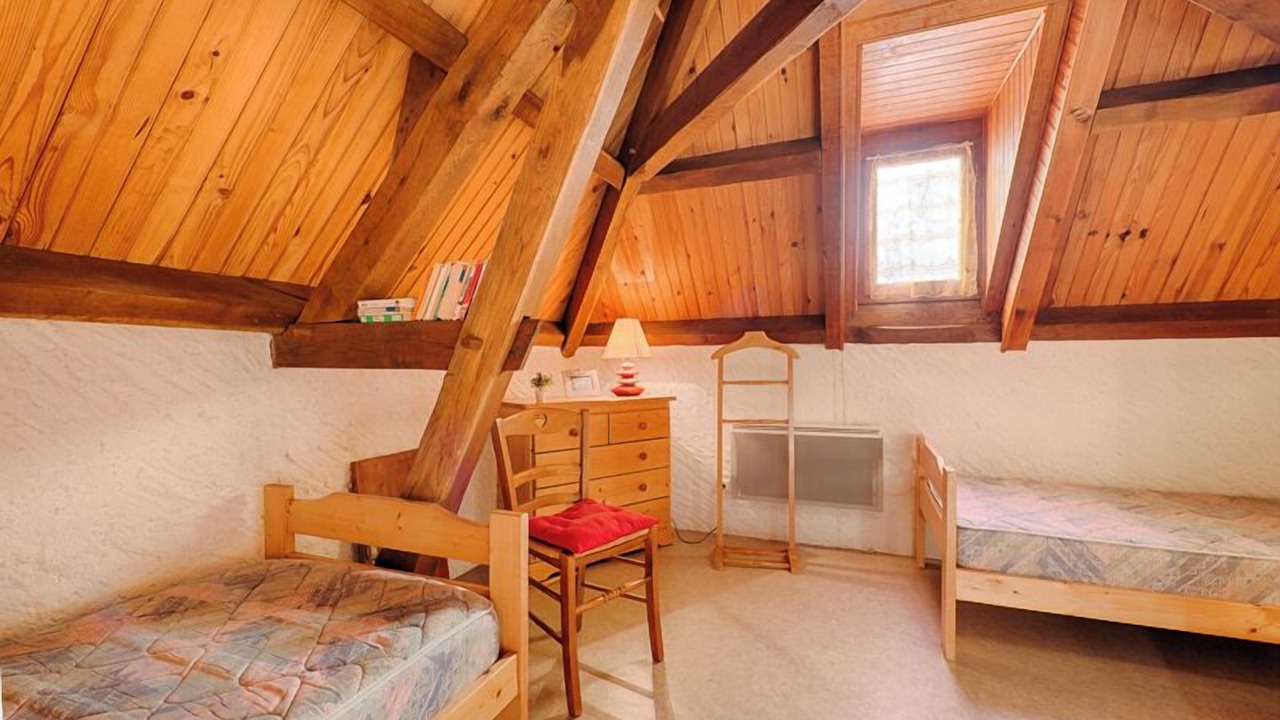 Photo of Bedroom in Saint-Didier-sur-Arroux