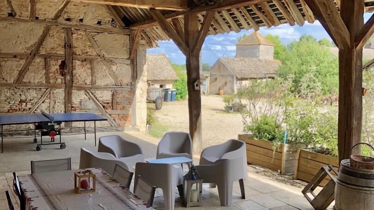 Photo of Outdoor in Lux