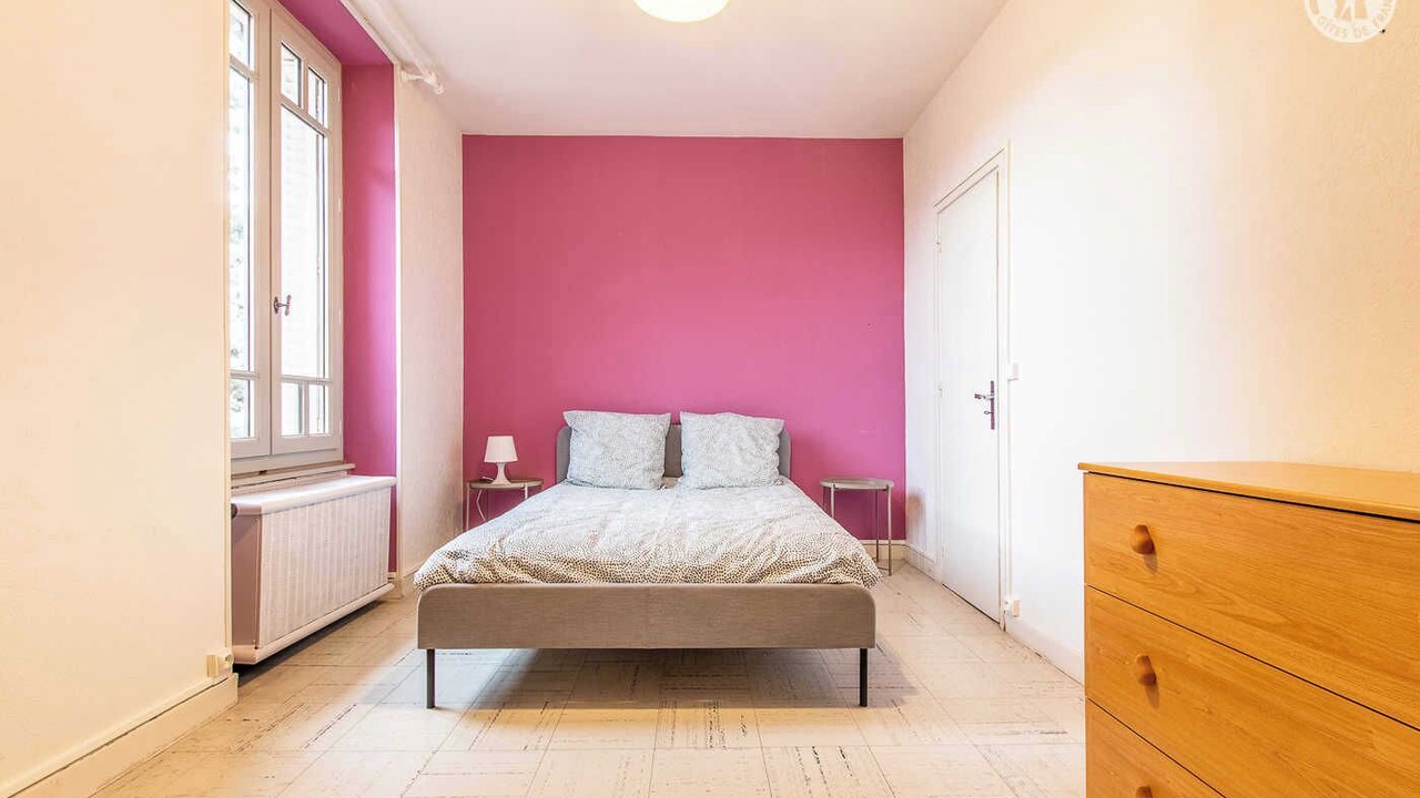 Photo of Bedroom in Tournus
