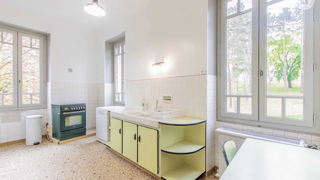 Photo of Kitchen in Tournus