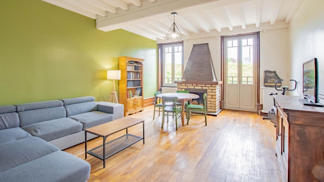 Photo of Livingroom in Tournus