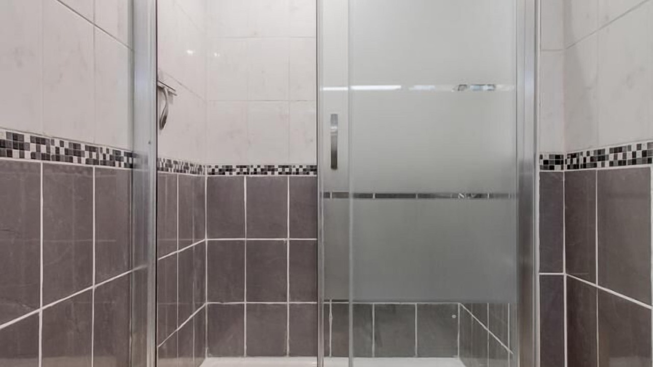 Photo of Bathroom in Flacey-en-Bresse