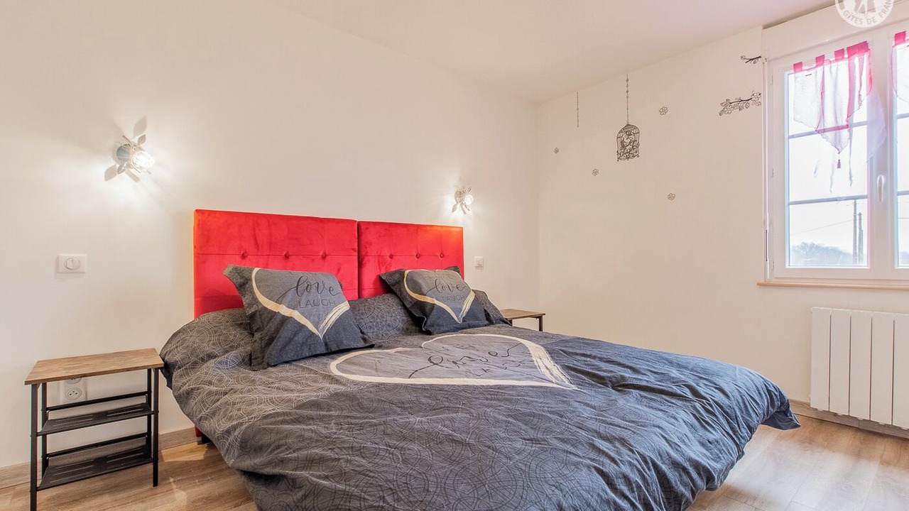Photo of Bedroom in Flacey-en-Bresse
