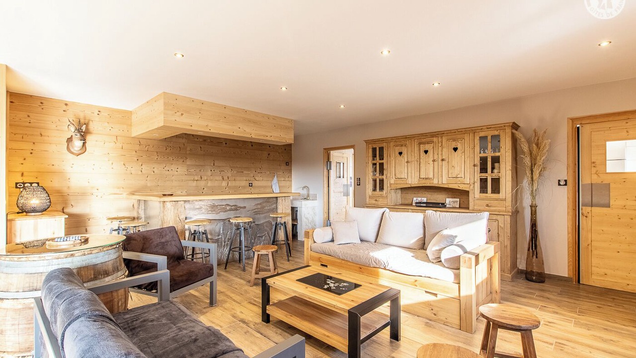 Photo of Livingroom in La Motte-Saint-Jean