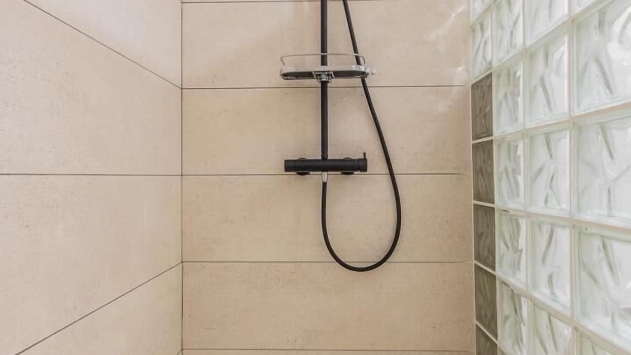 Photo of Bathroom in La Motte-Saint-Jean